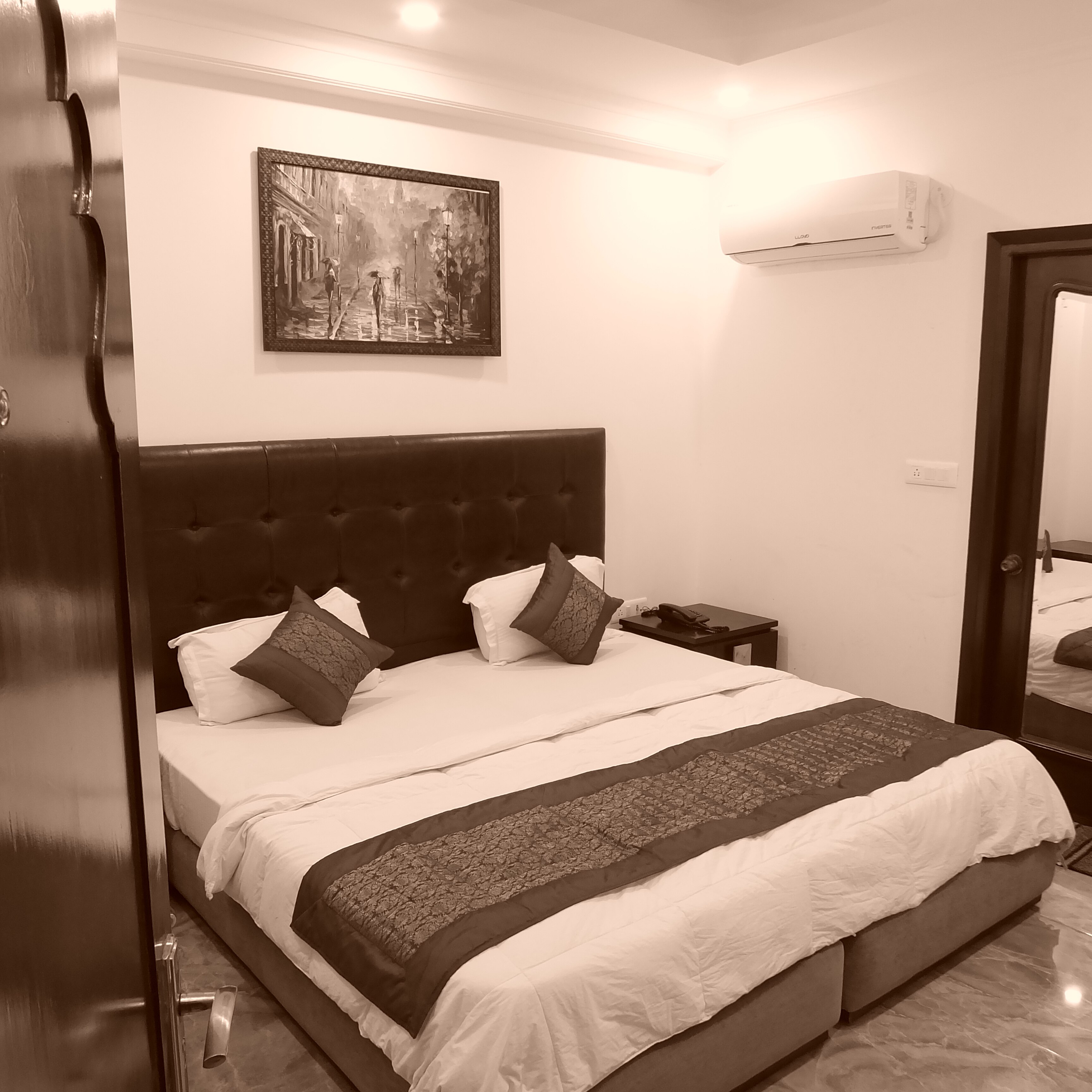 Taj Residency Dwarka - Tap to explore photos