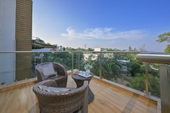 4BHK Solace Villa w Panoramic View of Khandala by Jalanta Stays, Lonavala