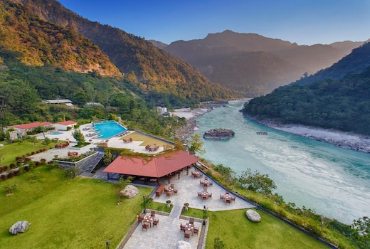 Aloha on the Ganges By Leisure Hotels