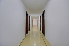 FabHotel Sri Sai, Pune