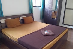 Divine Apartment | Rooms & Caretaker, Thane