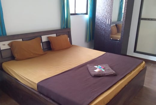 Divine Apartment | Rooms & Caretaker