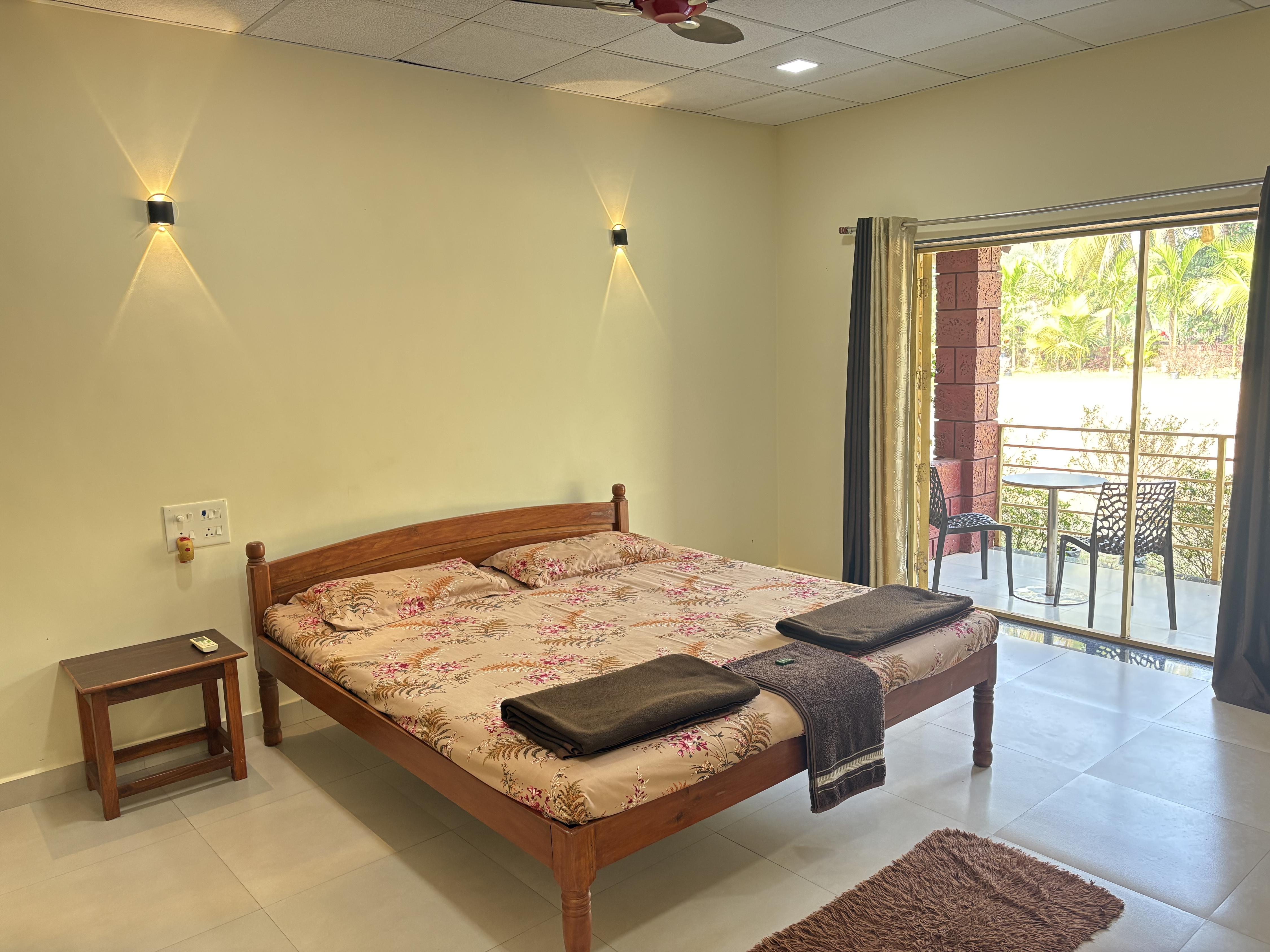 Deluxe AC Room 1