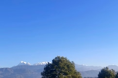 Aaranyam The Whispering Oaks, GARUD