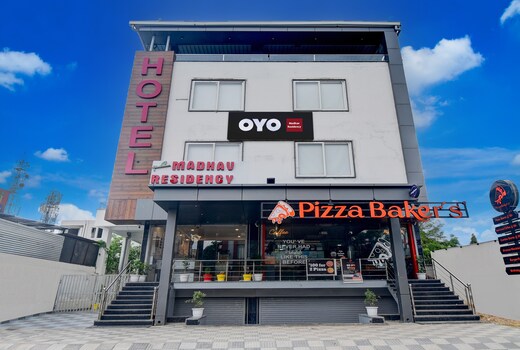 Hotel O Madhav Residency