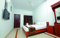 Deluxe AC Room