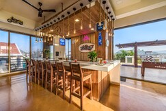 CosmicStays - Luxe Oasis Private Pool And Bar, Lonavala