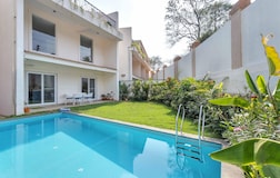 Swimming Pool 1