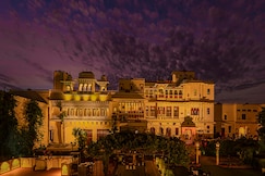 Fort Dhariyawad Heritage Hotel - 2 Hours from Udaipur, Pratapgarh