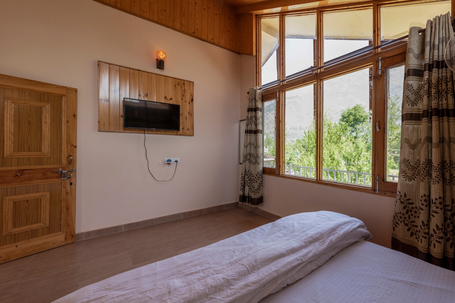 Aurora | Stream view  3bhk Chateau - Tap to explore photos