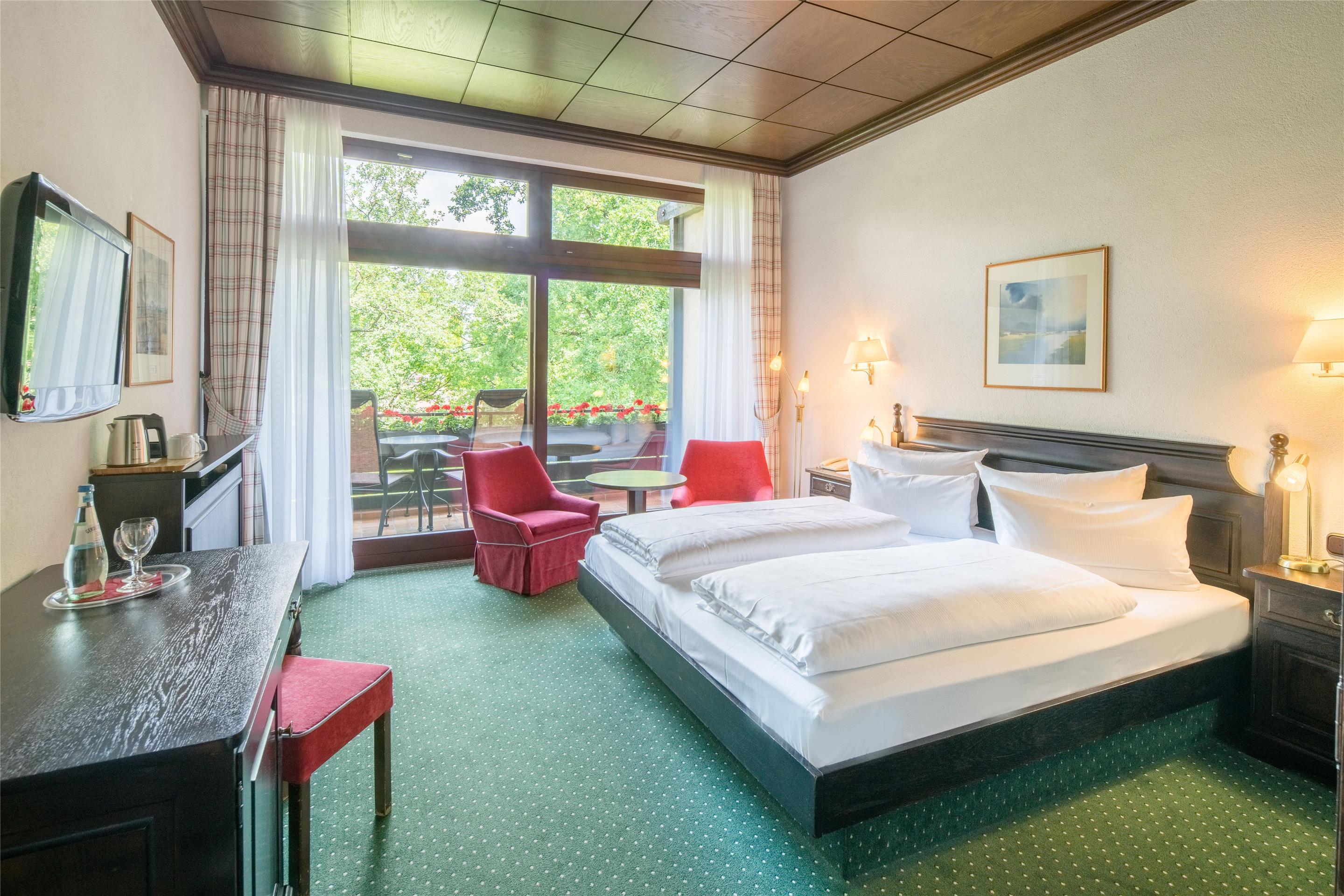 Best Western Hotel Polisina - Tap to explore photos