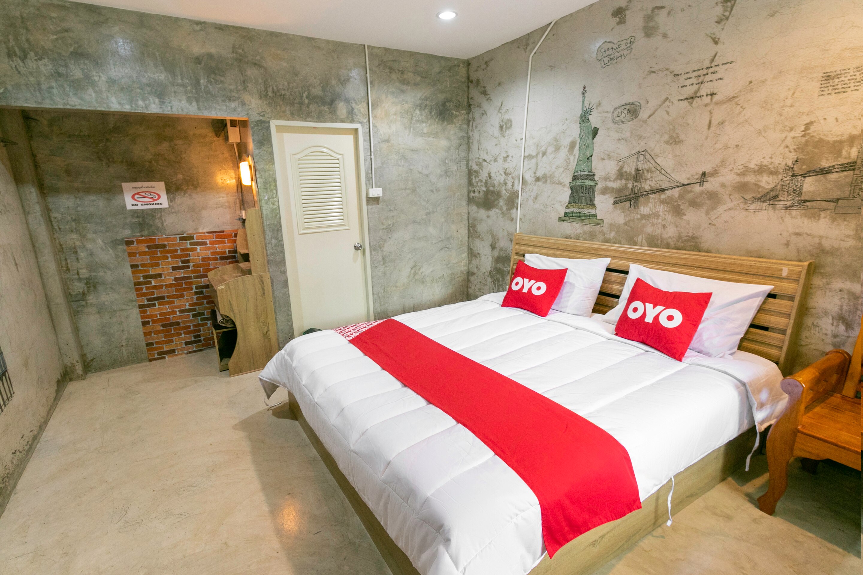 OYO 945 The Rome Resort - Tap to explore photos