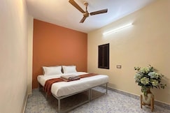 The Wings Home | Cozy Suite Room, Varanasi