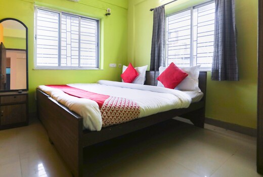 Hotel O City Palace