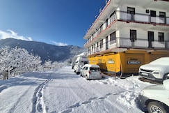 APPLE VALLEY, Rohru