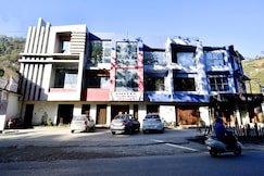 Hotel River Bank, Mandi