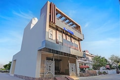 FabHotel The Taj Majestic, Agra