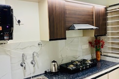 Staymoodyy Egypt Themed Studio with shared kitchen, Indore