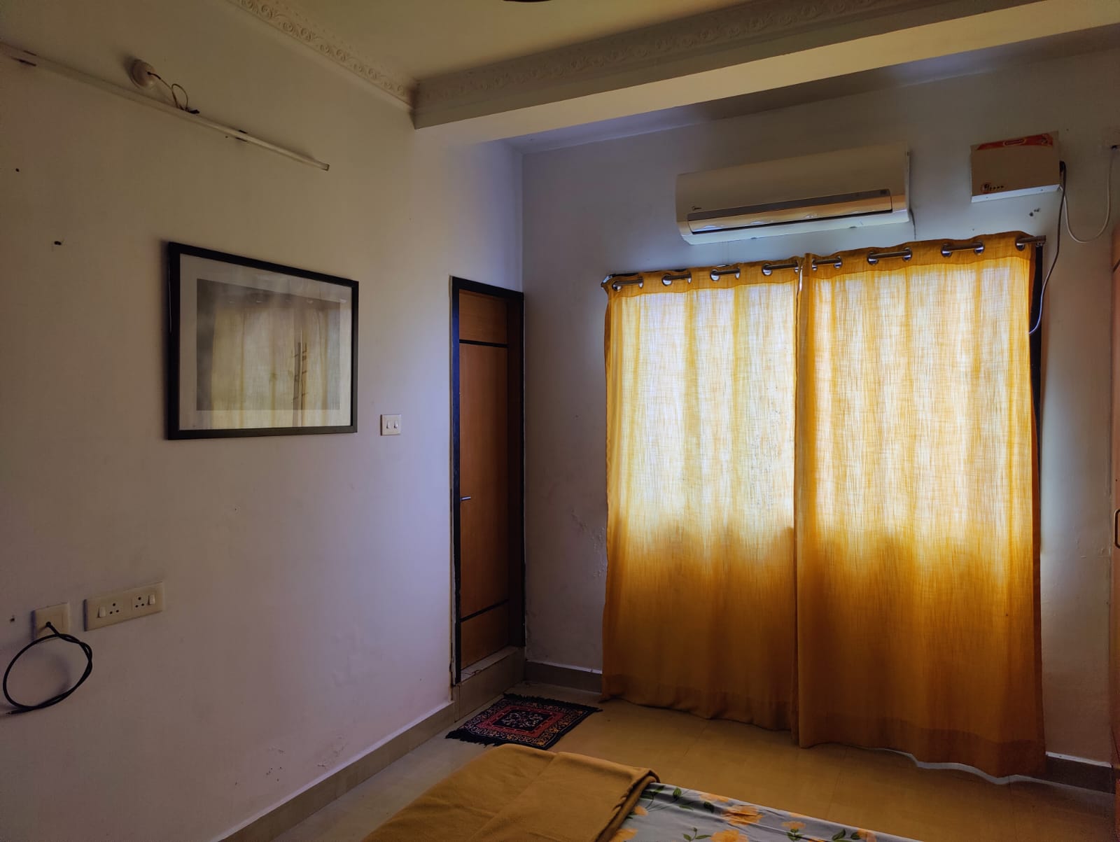 Banana Beach Apartment - Tap to explore photos