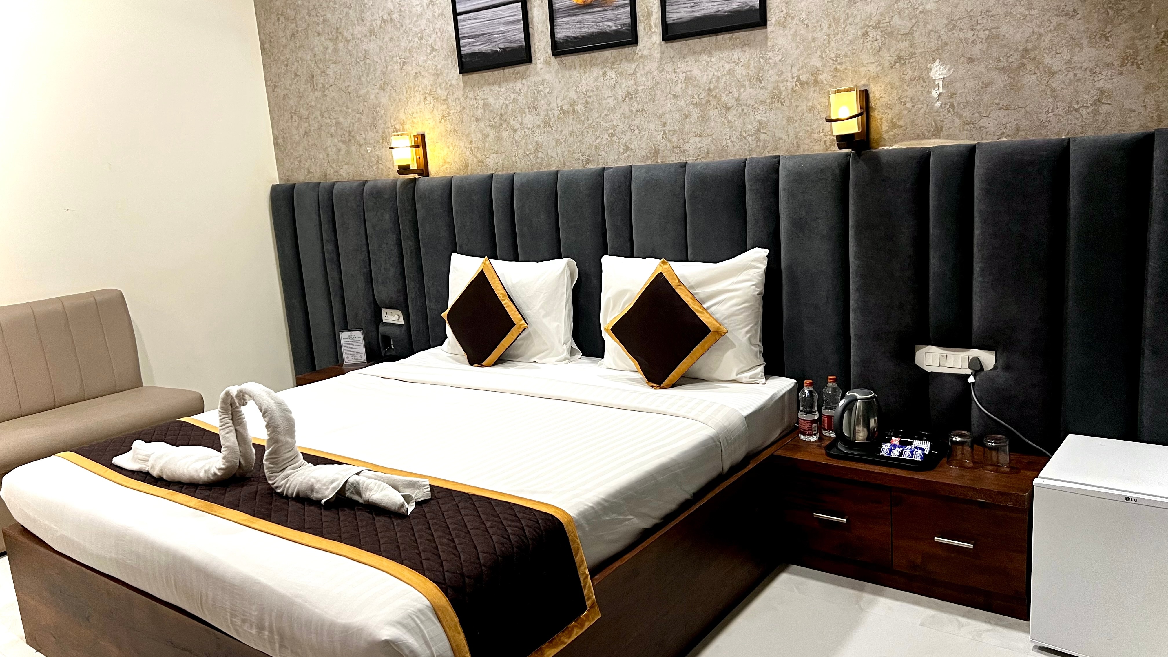 hotel JBS MINERVA GRAND - Tap to explore photos