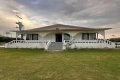 The Vintage Villa, Noida