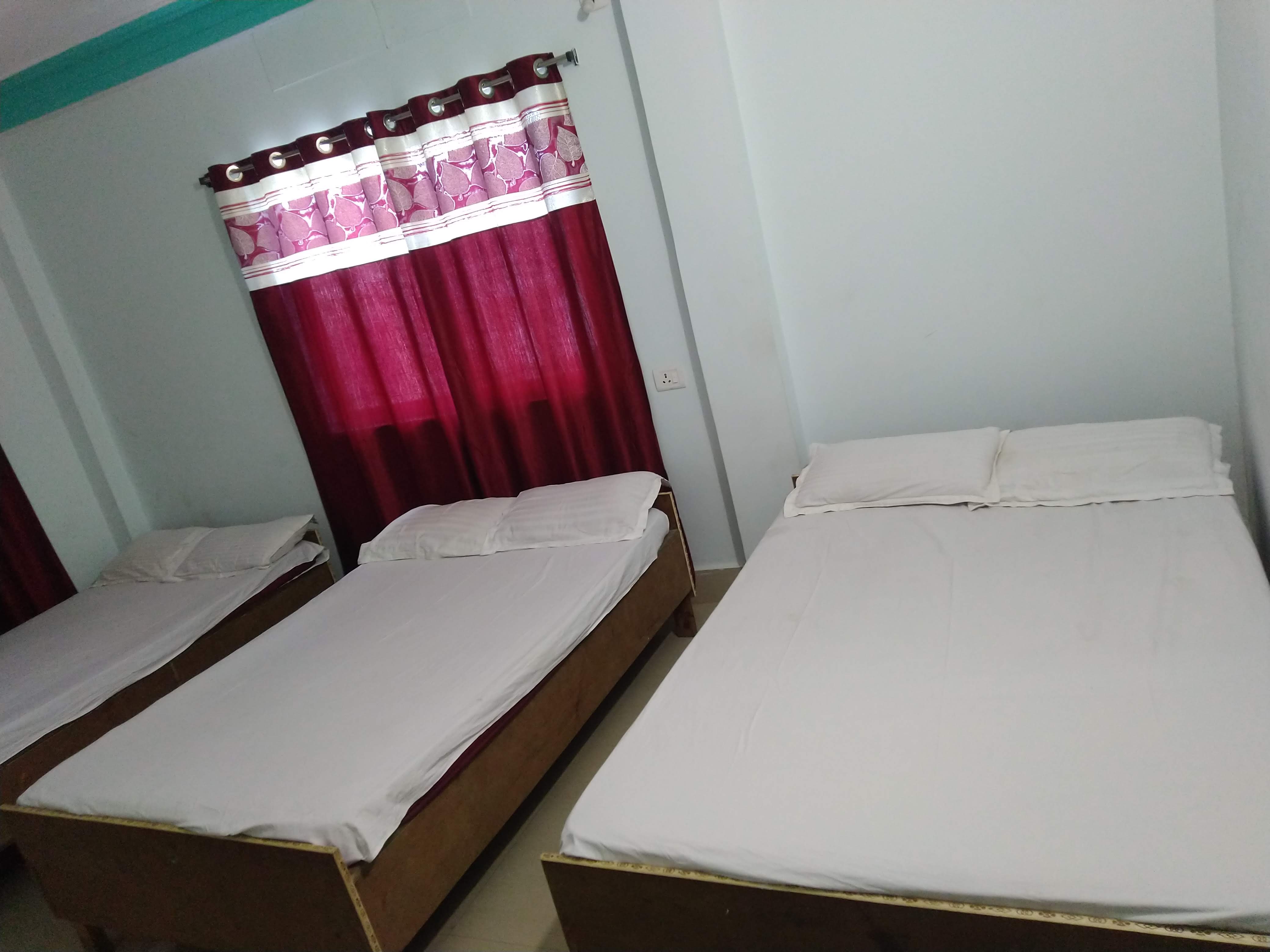 Suhana Guest House - Tap to explore photos