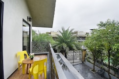 Bloomstone 4BHKVilla with Terrace by Estella Stays, Lonavala