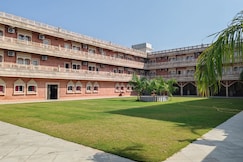 HOTEL RAJWADA PALACE, Orchha