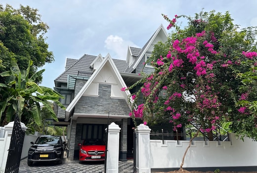 Eve Nest Villa