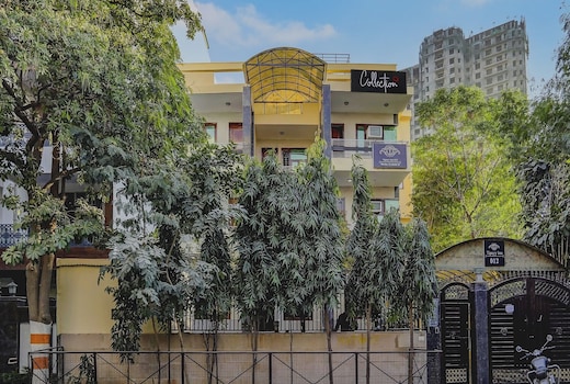 Hotel O Uk House Residency