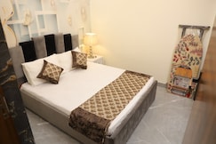 Aaki Palace Delhi, Delhi