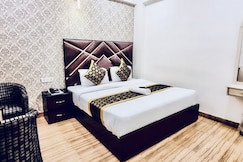 Hotel Suncity @Harkipauri road by Pleasant stayz, Haridwar