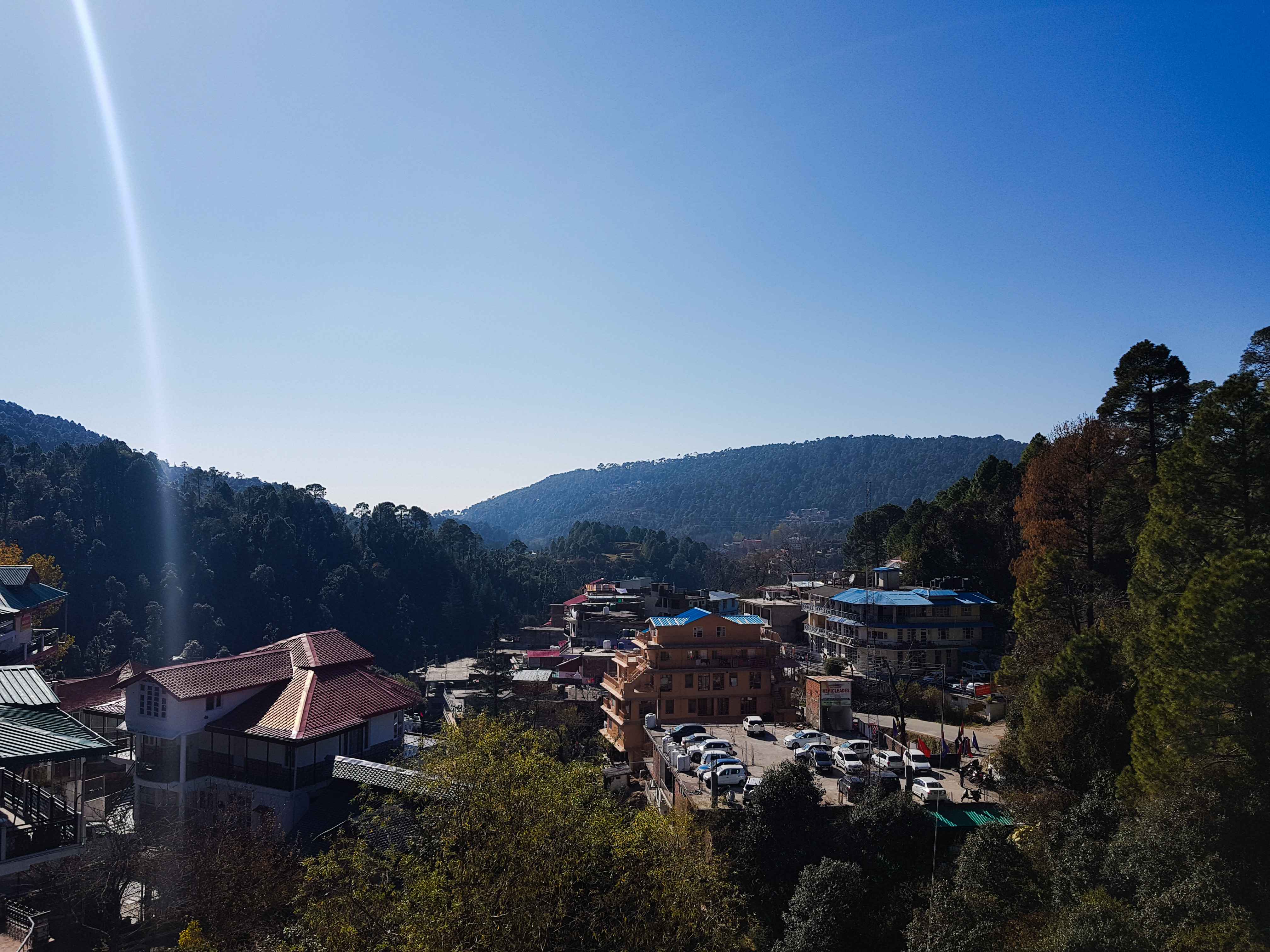 Hotel Pinewood Dalhousie - Tap to explore photos