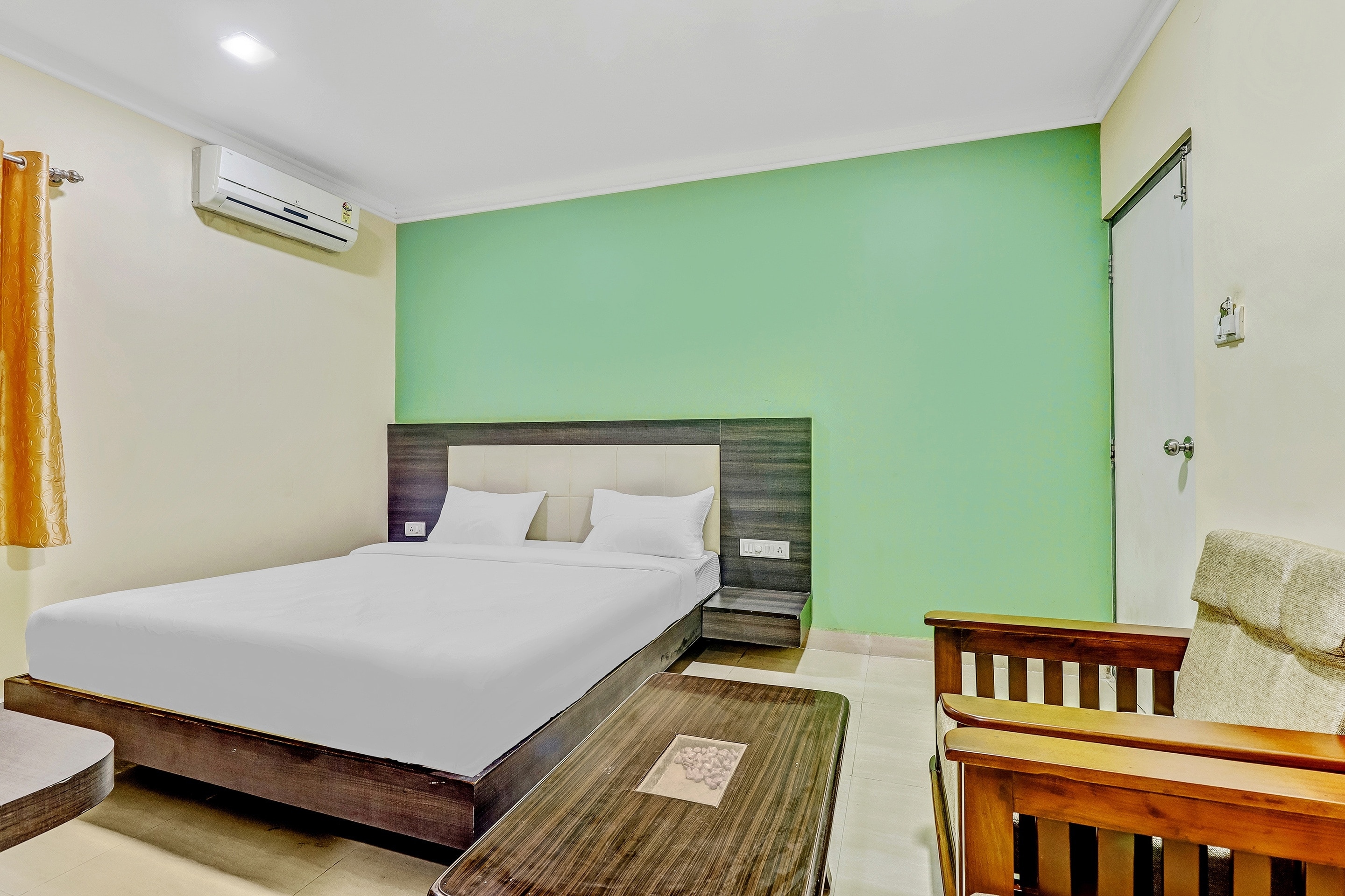 Collection O Vijaya Lakshmi Residency - Tap to explore photos