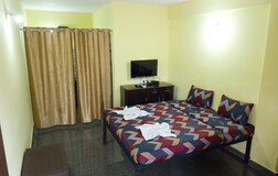 STUDIO ROOM 1