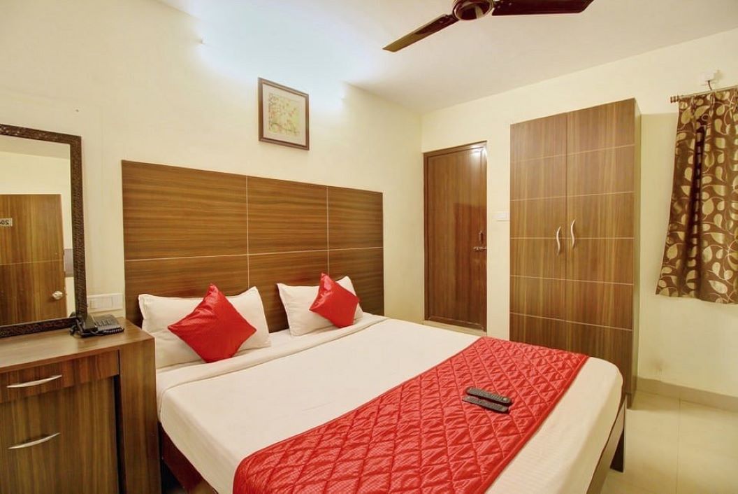  Amrita Inn (Koyambedu) - Tap to explore photos