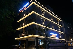 Silver Moon Home Stay, Chirala