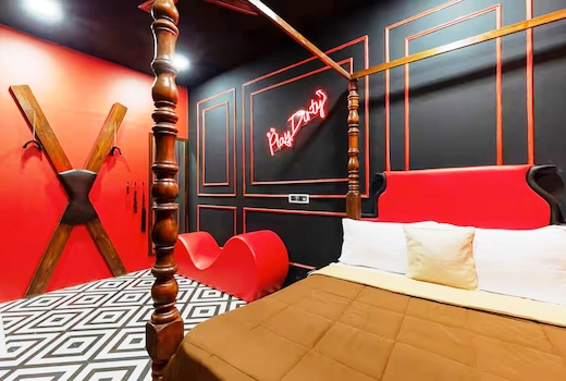 Mumbai First RED ROOM