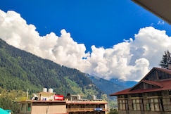 Hotel Pine Grove, Manali
