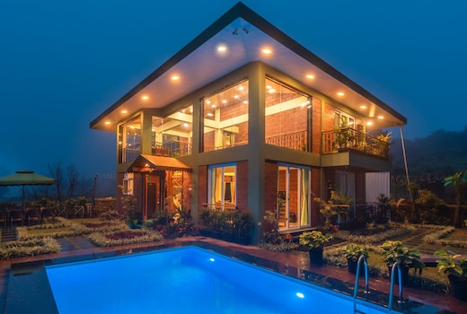 StayVista | Status Villa 4 BHK Villa
