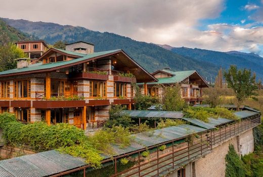 StayVista at Himalayan Retreat