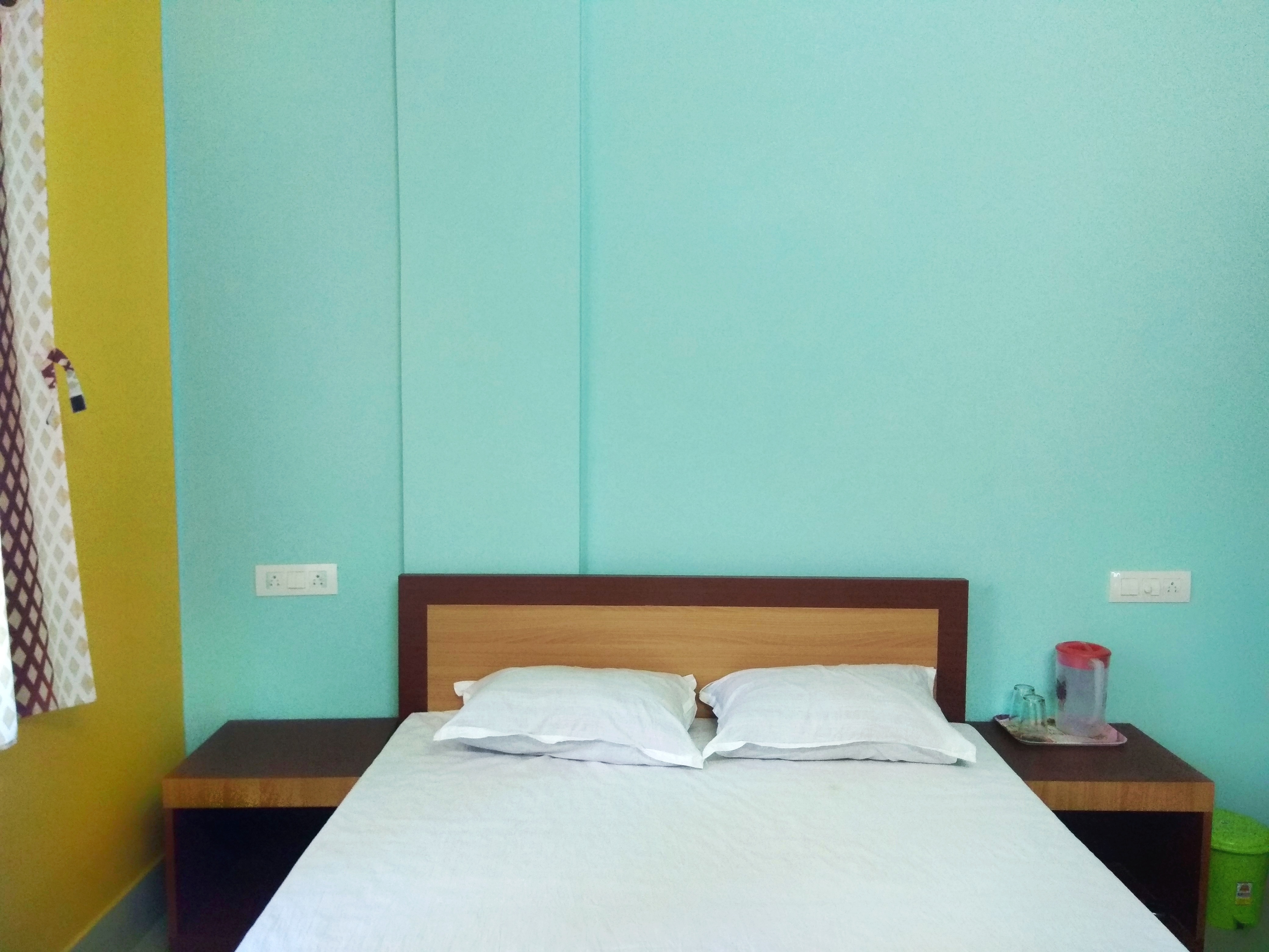 Hotel Amantran - Tap to explore photos