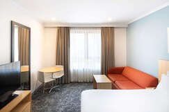 Mercure Brisbane Garden City, Brisbane