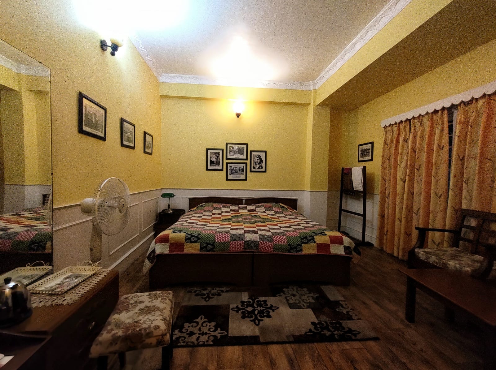 Rock Cliff Home Stay BnB - Tap to explore photos