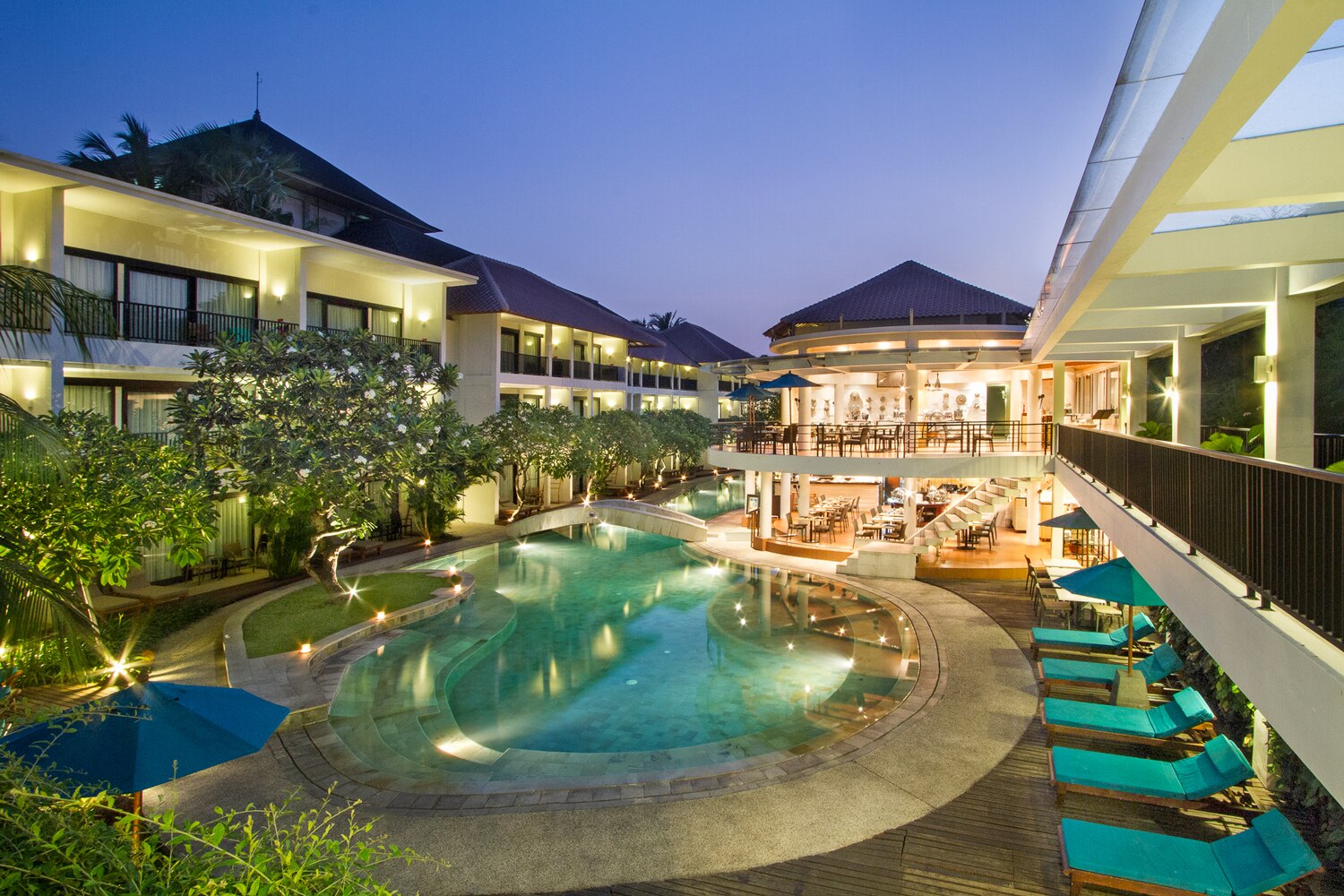 Away Bali Legian Camakila - Tap to explore photos