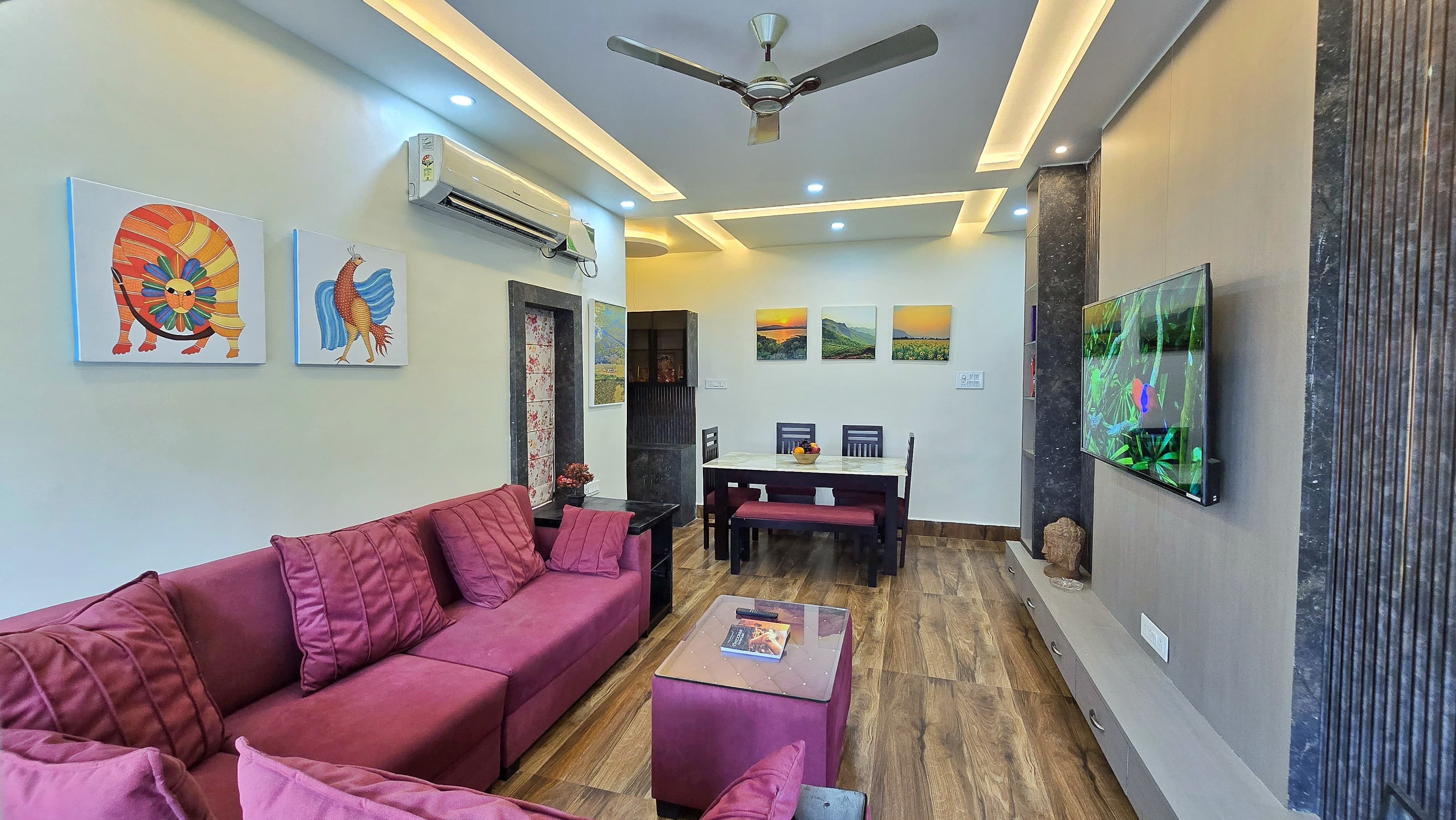 Aatmaditya Luxury Rooms In A Villa In The Heart Of The City - Tap to explore photos