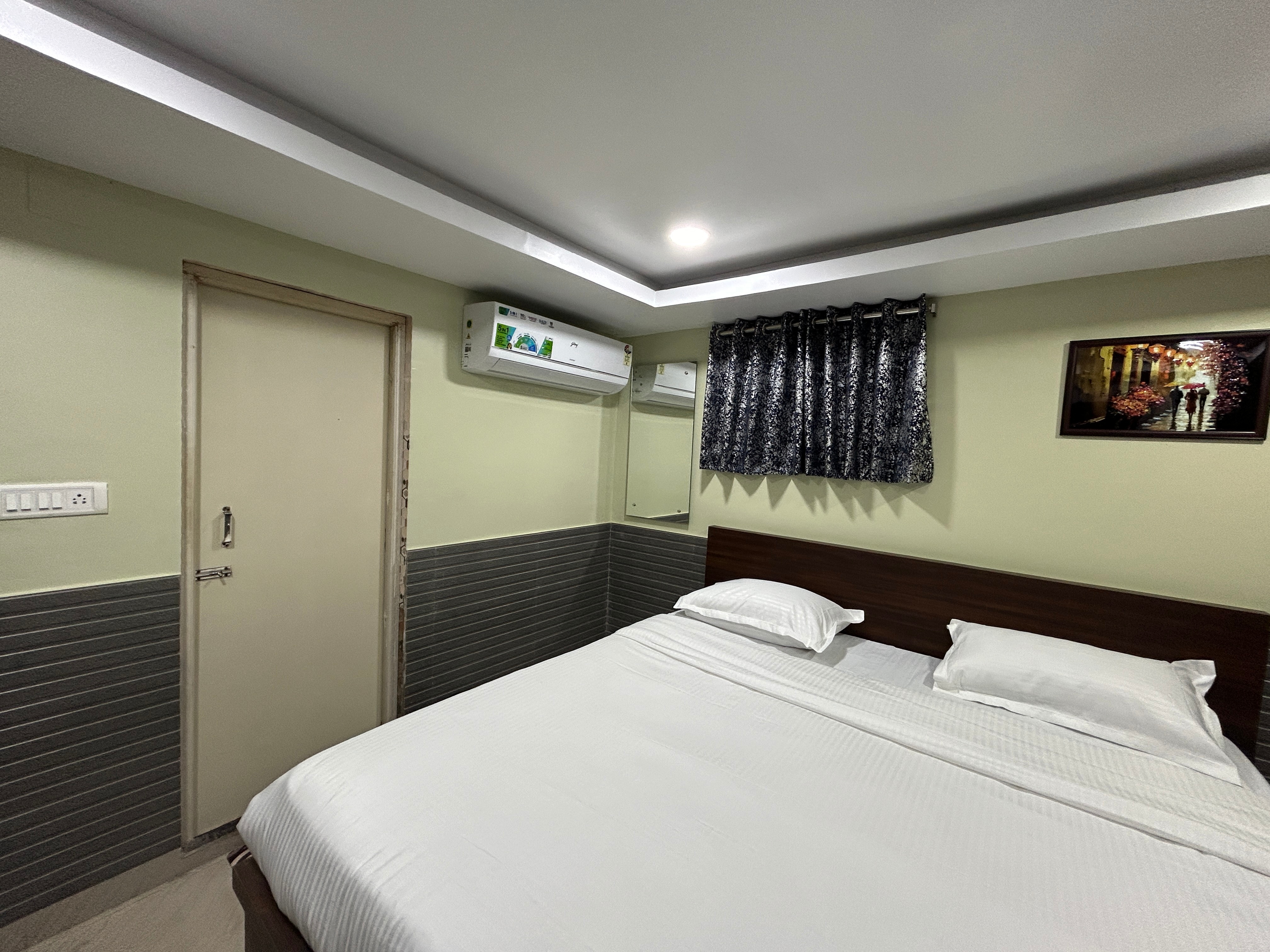 ELEVATE HORIZON HOTEL - Tap to explore photos