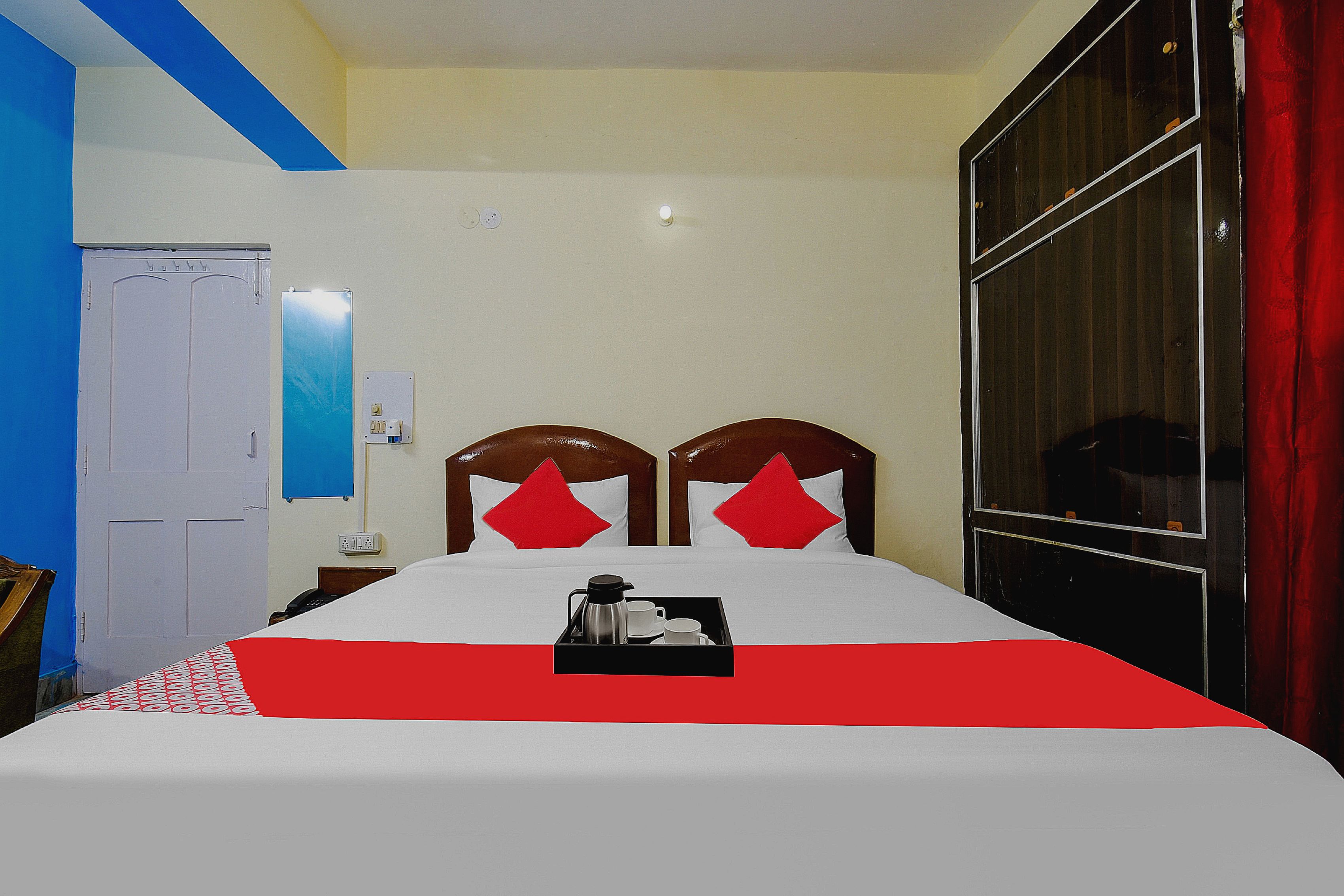 Hotel O Vibrant Inn - Tap to explore photos
