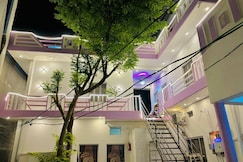 Maa Sharda paying guest house, Ayodhya