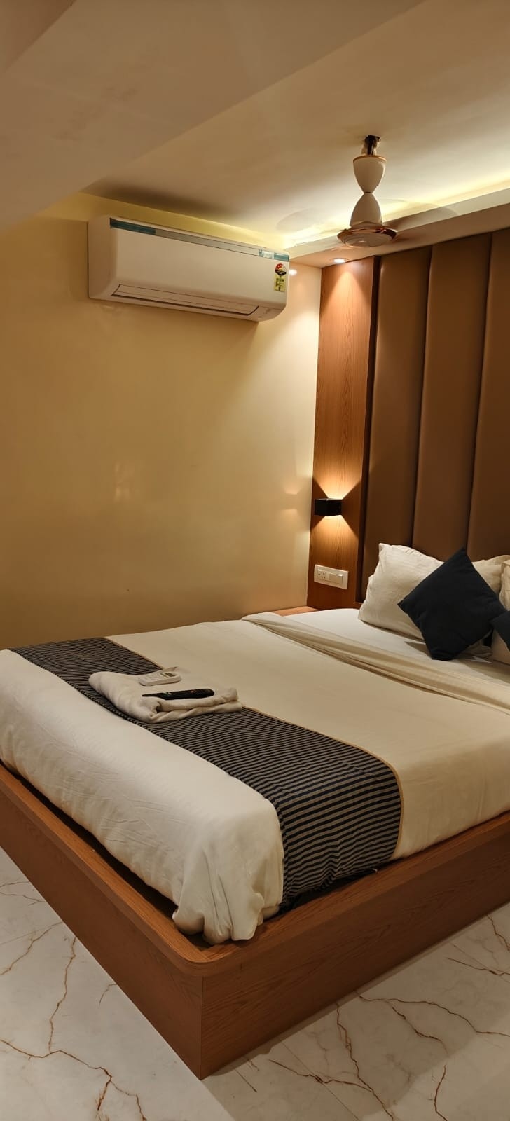 HOTEL COMFORT CASTLE 4